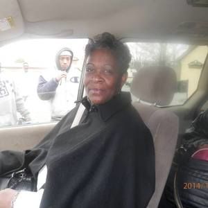 Meet your Posher, Sharon